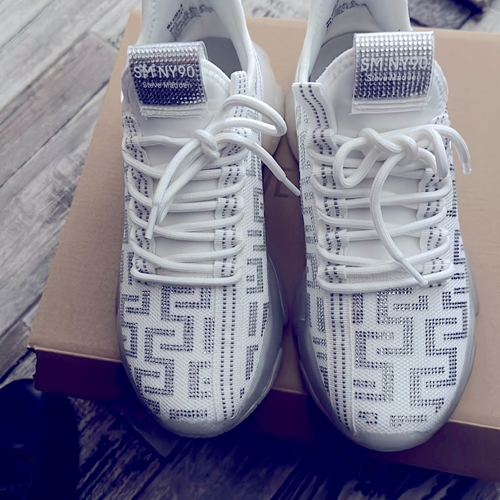 Steve Madden size 8.5 maxima-s